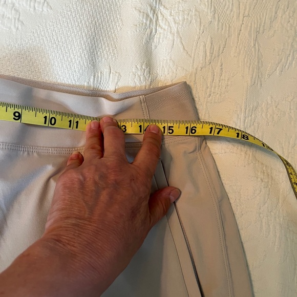 Athleta Brooklyn Ankle Pants 10p - Picture 5 of 7